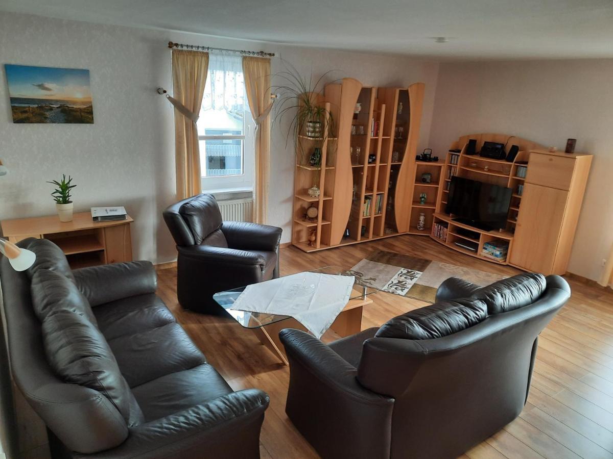 사스니츠 Ferienhaus In Hafennahe 아파트 외부 사진